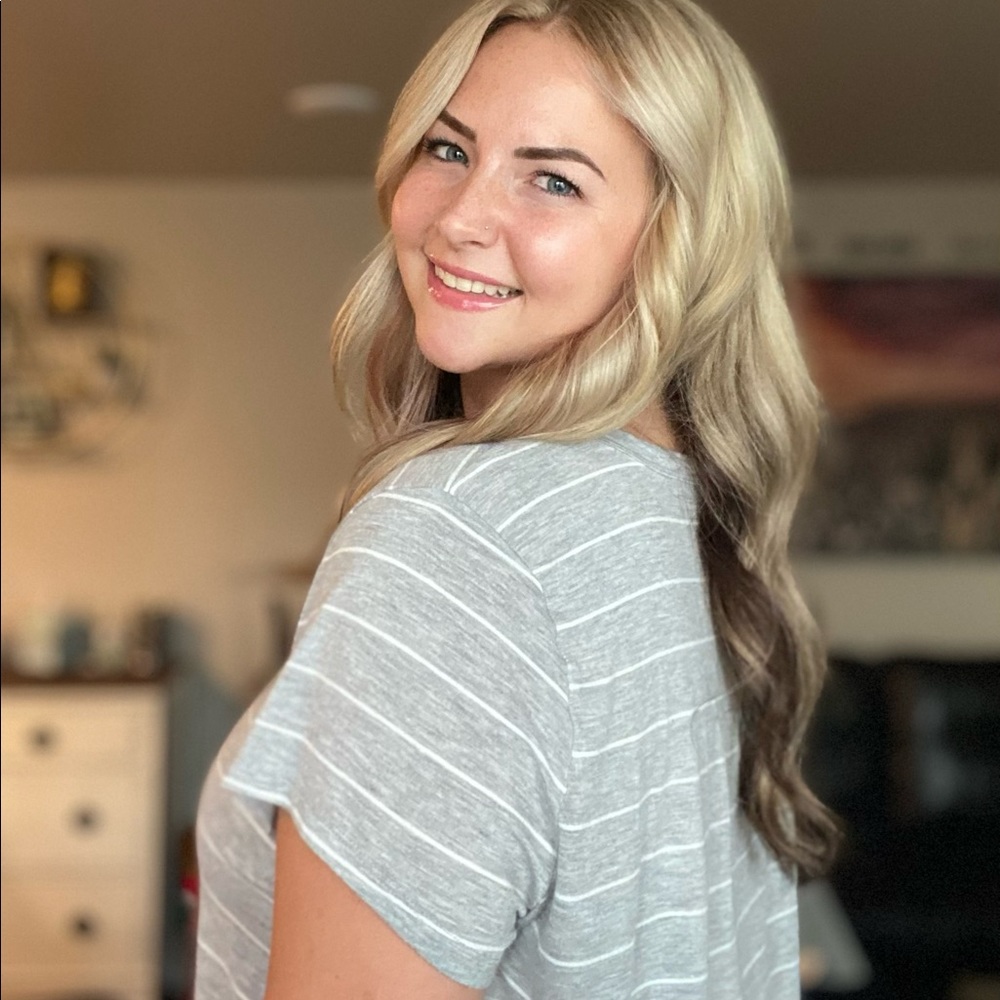 Meet your Posher, Carly